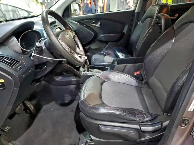 2013 HYUNDAI TUCSON GLS  