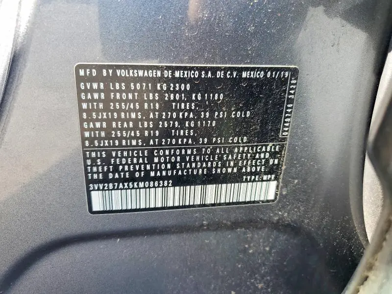 2019 VOLKSWAGEN TIGUAN SE  