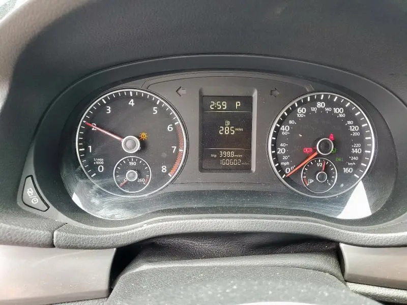 2015 VOLKSWAGEN PASSAT S  