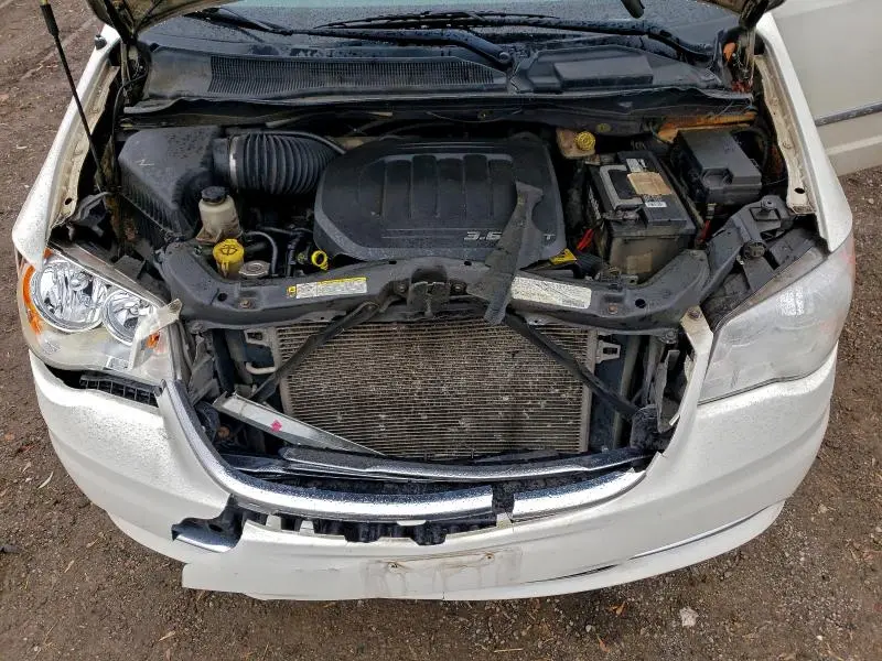 2012 CHRYSLER TOWN & COUNTRY TOURING  