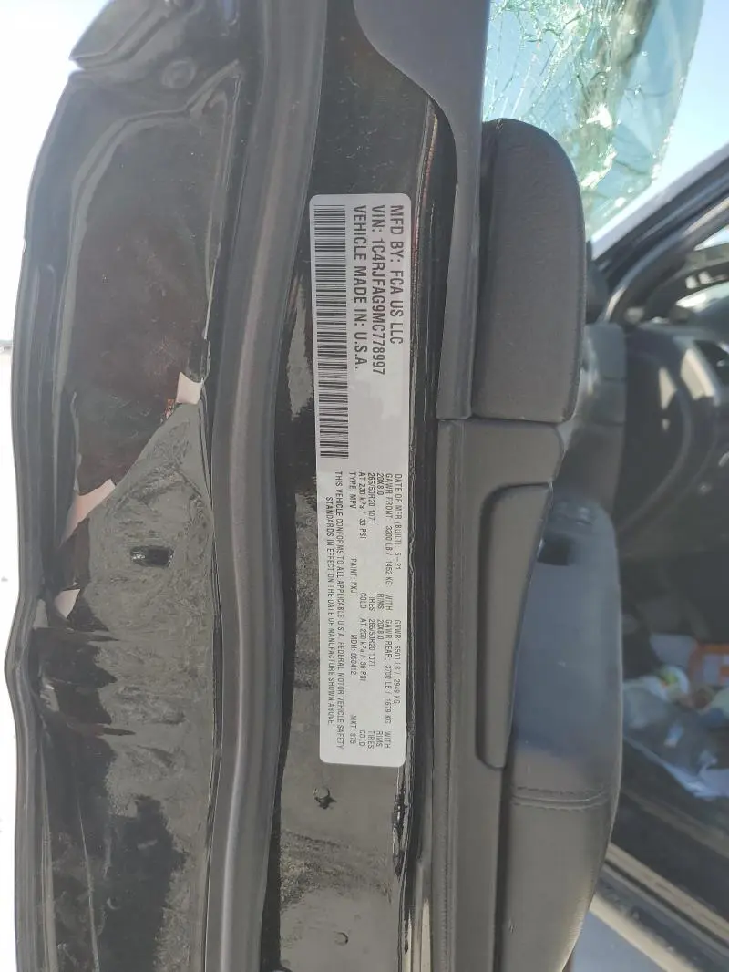 2021 JEEP GRAND CHEROKEE LAREDO  