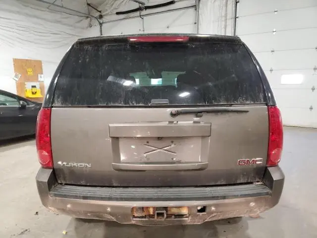 2013 GMC YUKON SLE  