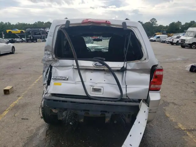 2011 FORD ESCAPE XLT  