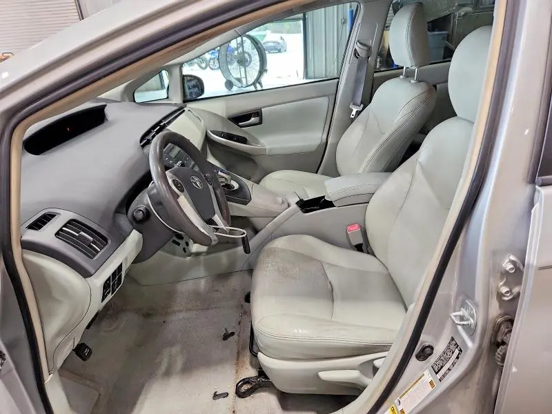 2010 TOYOTA PRIUS II  