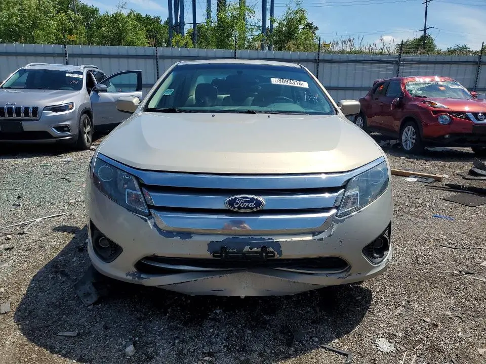 2010 FORD FUSION SE  