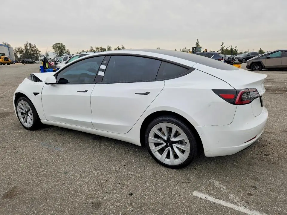 2021 TESLA MODEL 3   