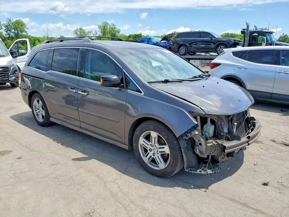 2011 HONDA ODYSSEY TOURING  