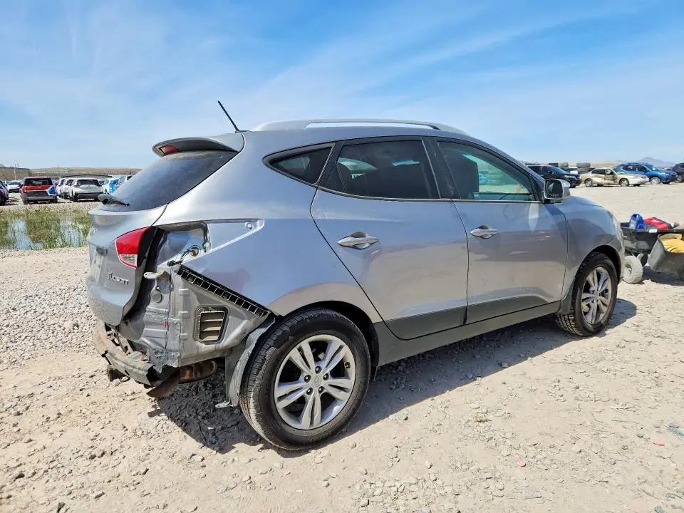 2013 HYUNDAI TUCSON GLS  