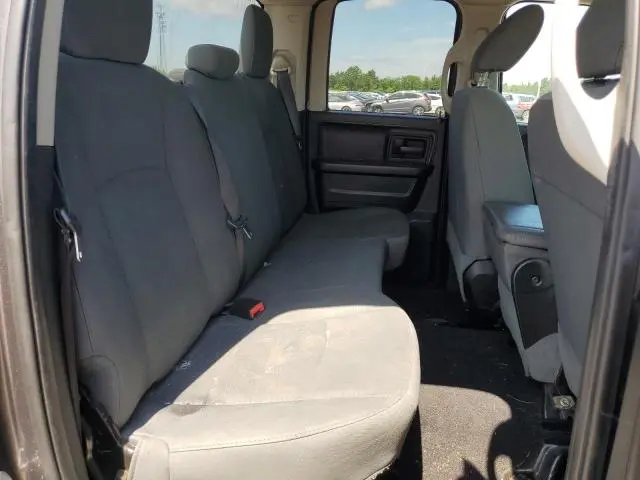 2016 RAM 1500 ST