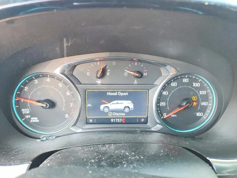 2023 CHEVROLET TRAVERSE LT  
