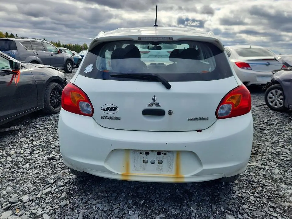 2015 MITSUBISHI MIRAGE DE  