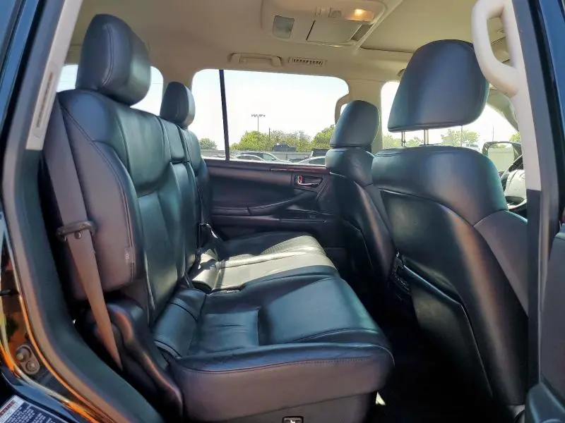 2011 LEXUS LX 570  