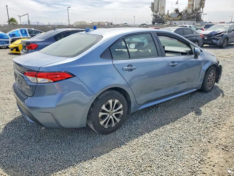 2022 TOYOTA COROLLA LE  