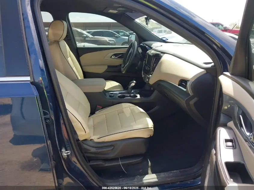 2023 CHEVROLET TRAVERSE FWD LS