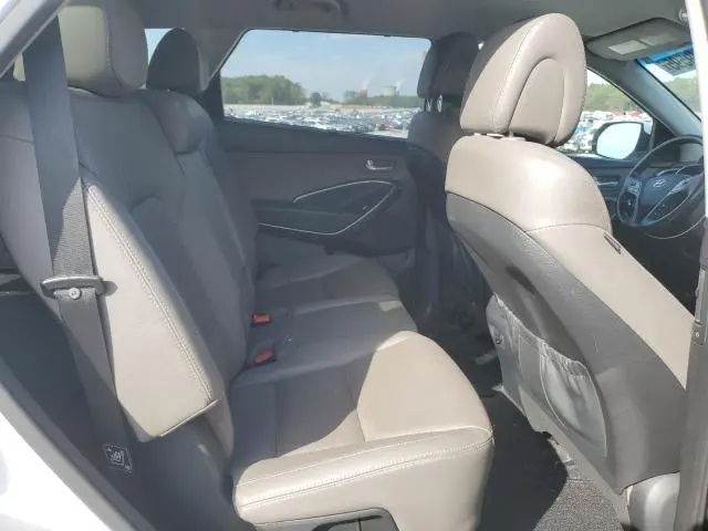 2018 HYUNDAI SANTA FE SE  