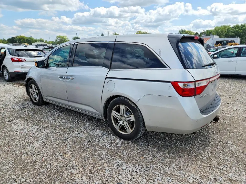 2011 HONDA ODYSSEY TOURING  