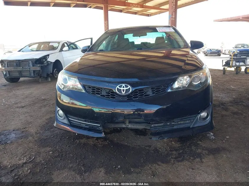 2012 TOYOTA CAMRY SE LIMITED EDITION