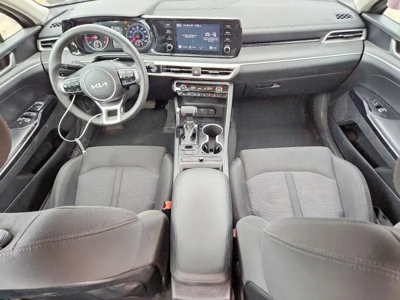 2022 KIA K5 LXS  