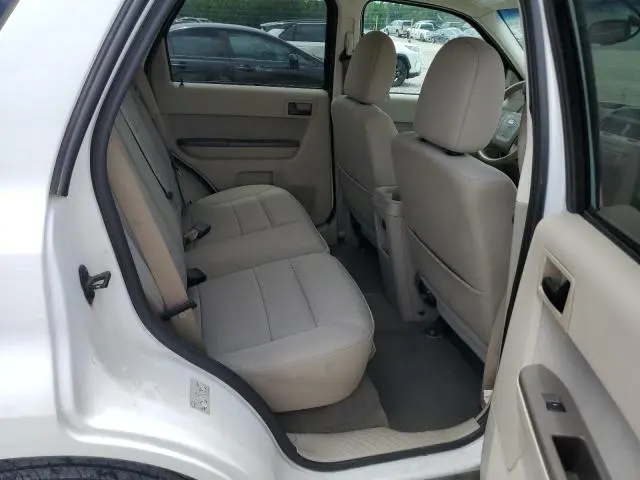 2012 FORD ESCAPE XLT  