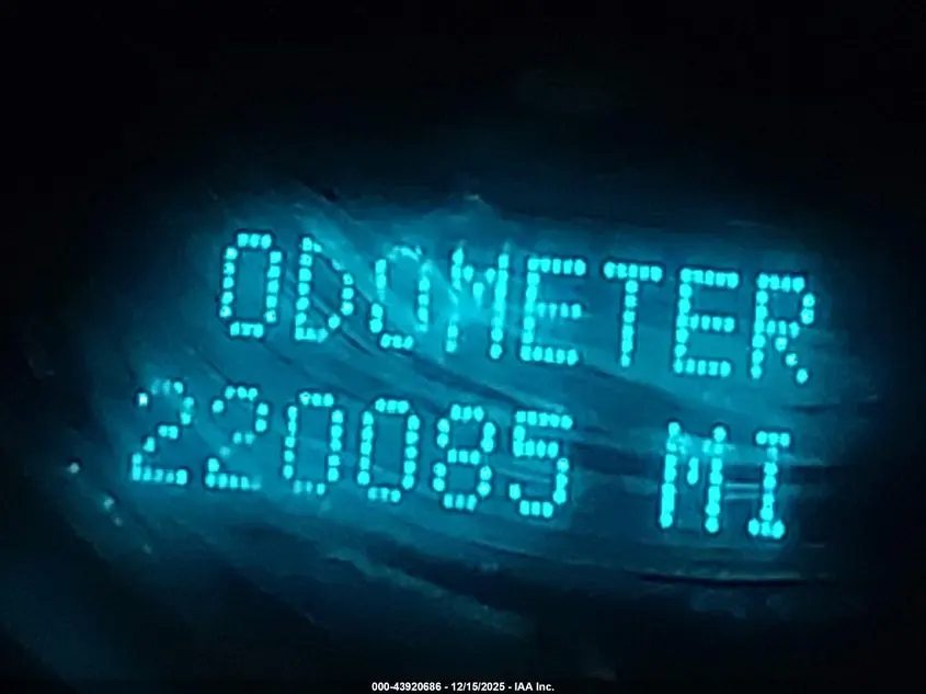 2010 CHEVROLET SUBURBAN 1500 LTZ