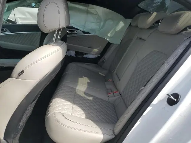 2022 GENESIS G70 BASE  