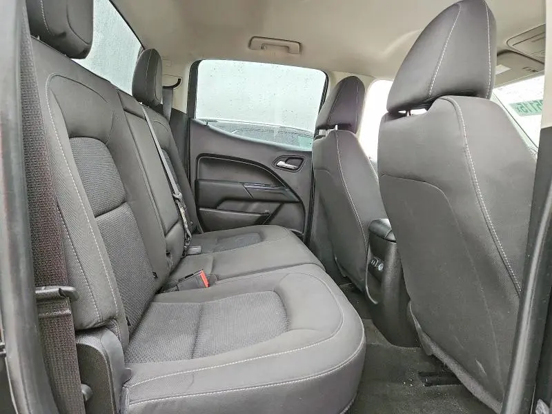 2017 CHEVROLET COLORADO LT  