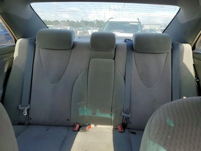 2010 TOYOTA CAMRY LE  
