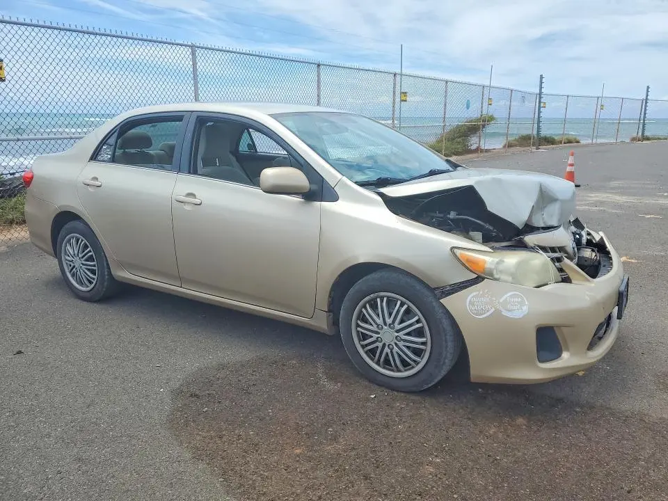 2013 TOYOTA COROLLA L  