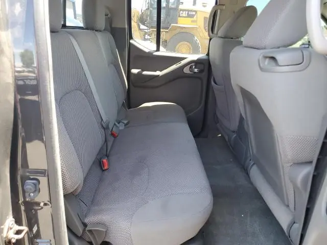 2014 NISSAN FRONTIER S  