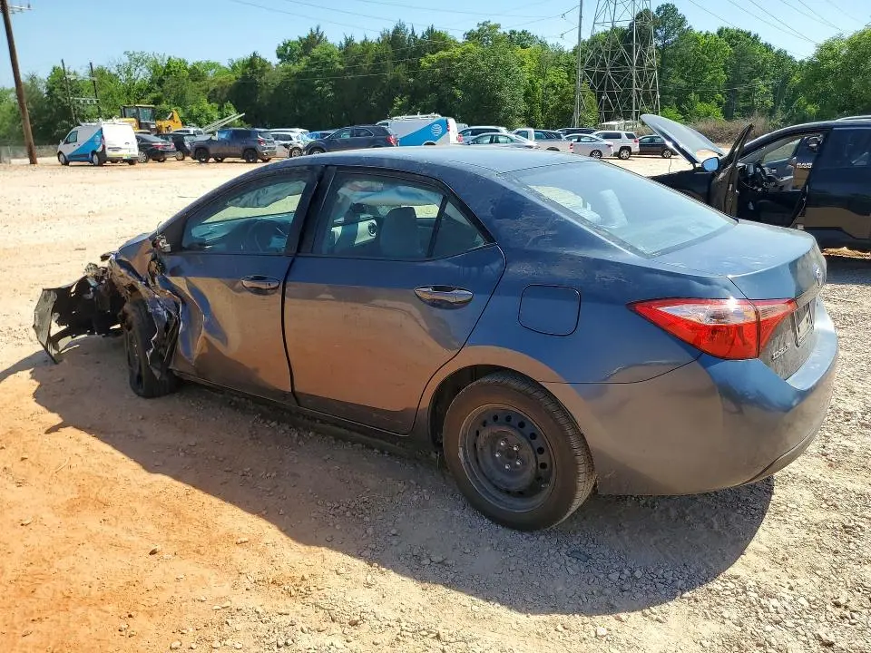 2018 TOYOTA COROLLA LE  