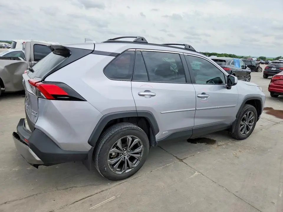 2024 TOYOTA RAV4 LIMITED  