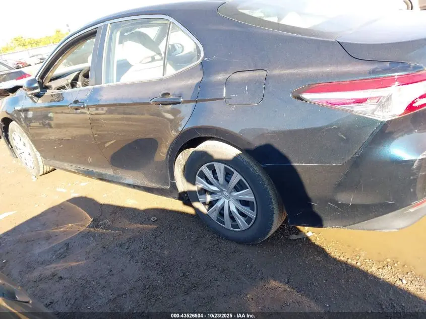 2020 TOYOTA CAMRY LE HYBRID