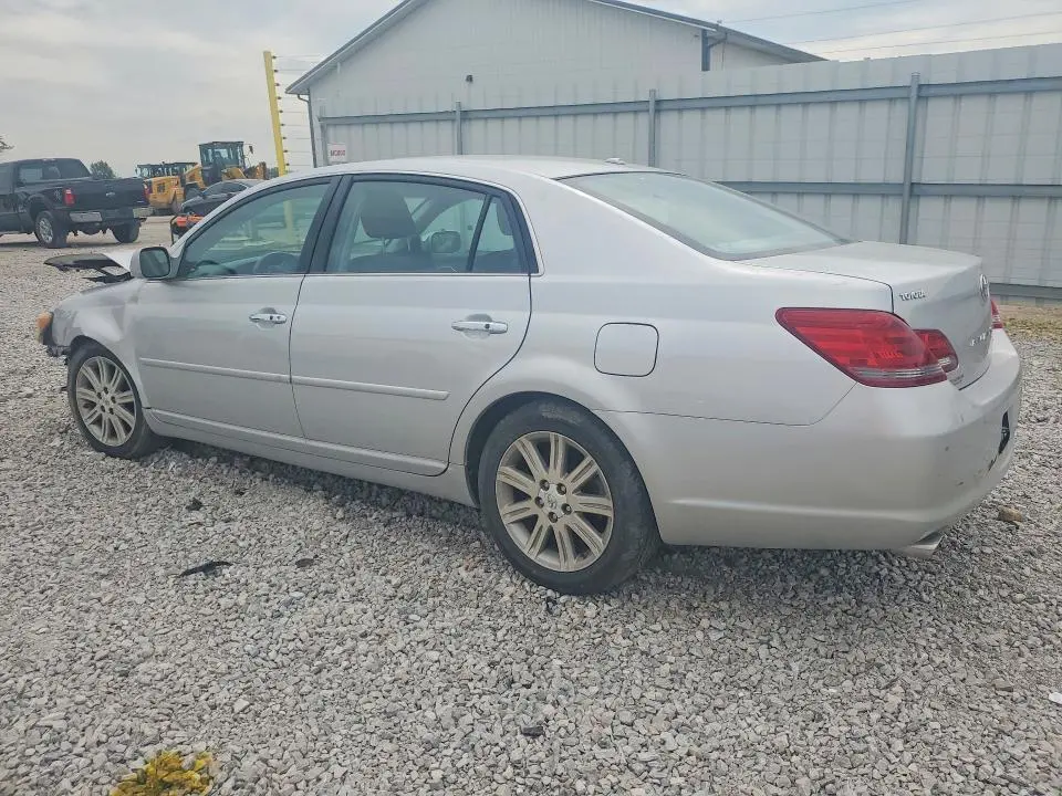 2010 TOYOTA AVALON LIMITED  