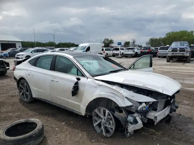 2022 HYUNDAI SONATA SEL PLUS  