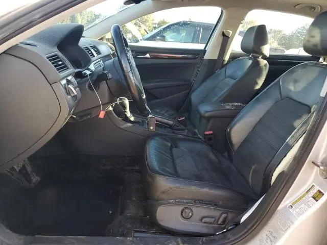 2015 VOLKSWAGEN PASSAT SEL  