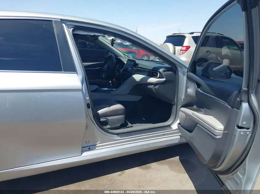 2022 TOYOTA CAMRY LE