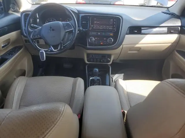 2018 MITSUBISHI OUTLANDER SE