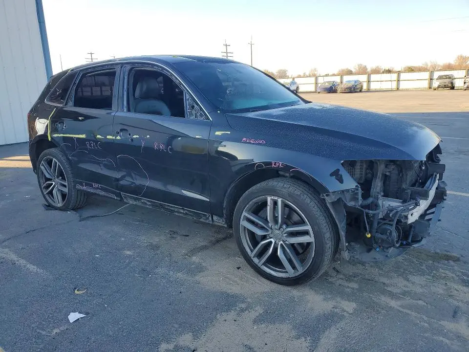 2016 AUDI SQ5   