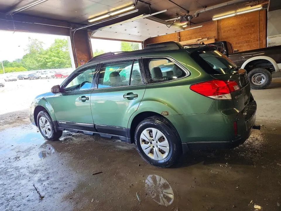 2013 SUBARU OUTBACK 2.5I  