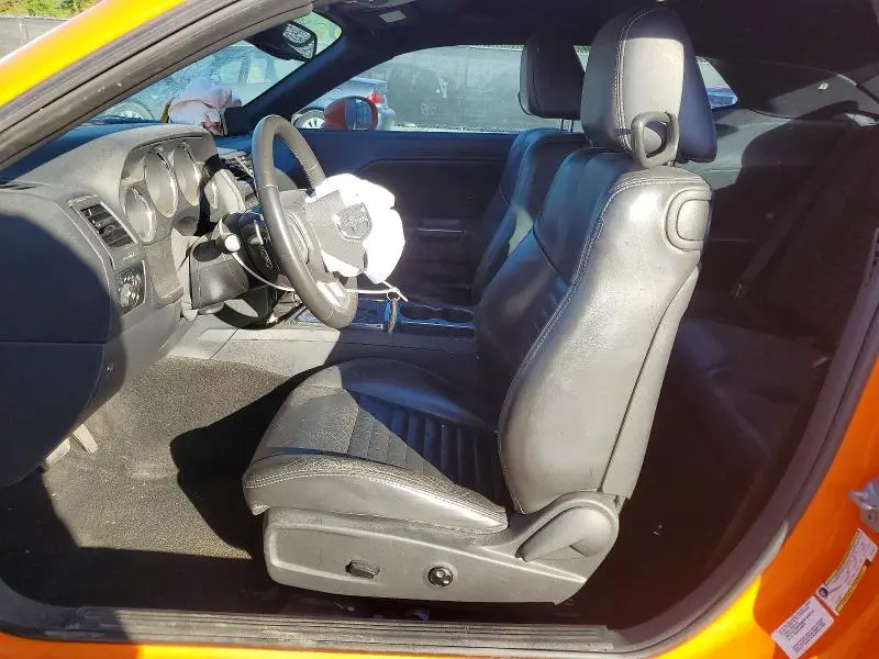 2014 DODGE CHALLENGER SXT  