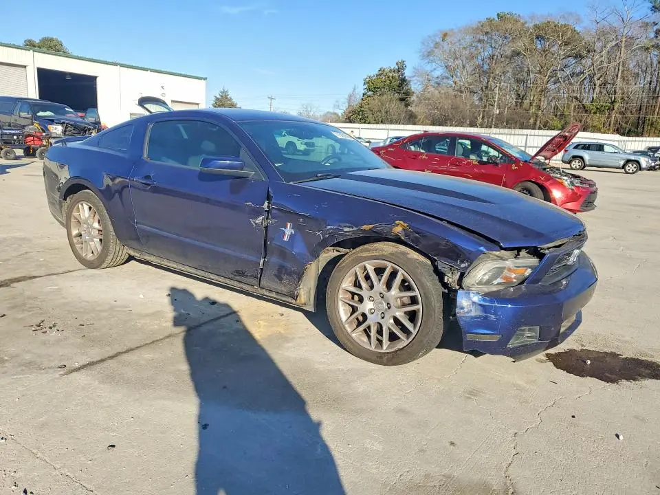 2012 FORD MUSTANG   