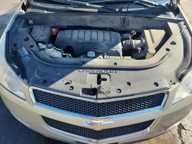 2011 CHEVROLET TRAVERSE LT  