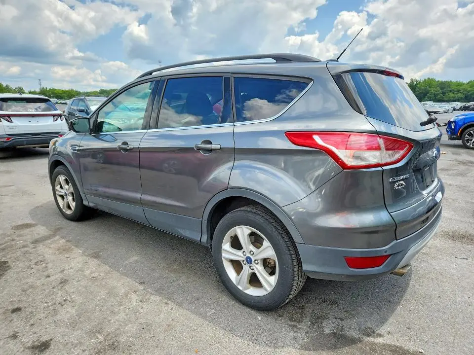 2015 FORD ESCAPE SE  