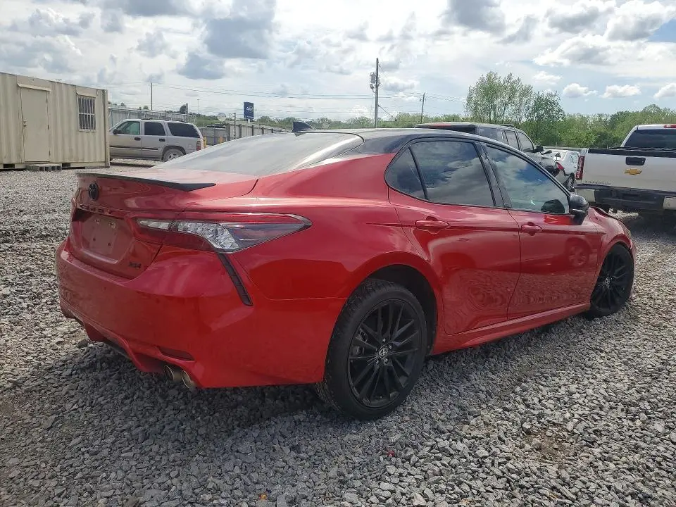 2021 TOYOTA CAMRY XSE  