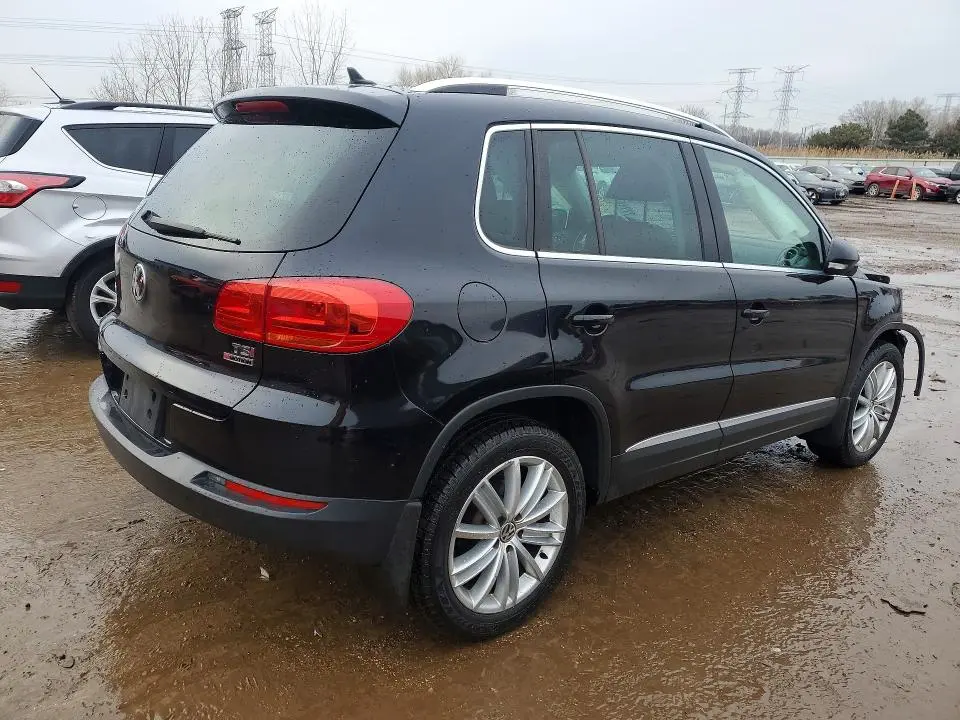 2016 VOLKSWAGEN TIGUAN S  