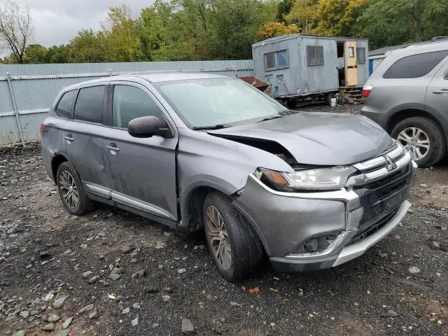 2018 MITSUBISHI OUTLANDER SE