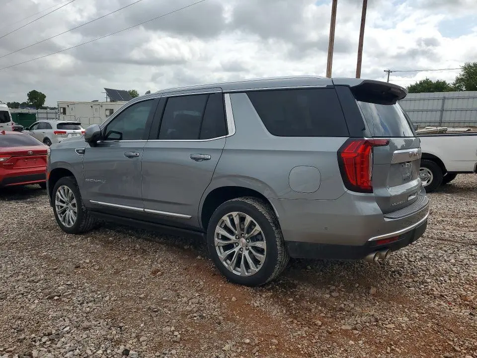 2024 GMC YUKON DENALI  