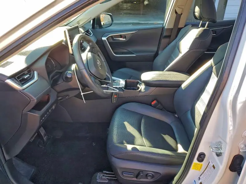 2022 TOYOTA RAV4 LIMITED  