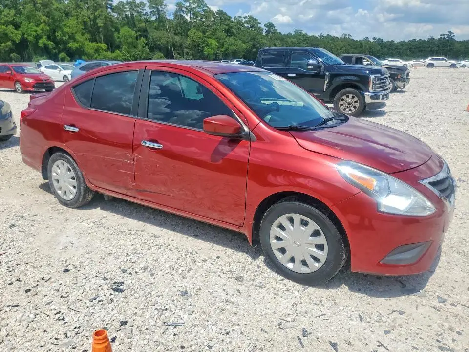 2016 NISSAN VERSA 1.6 SV  