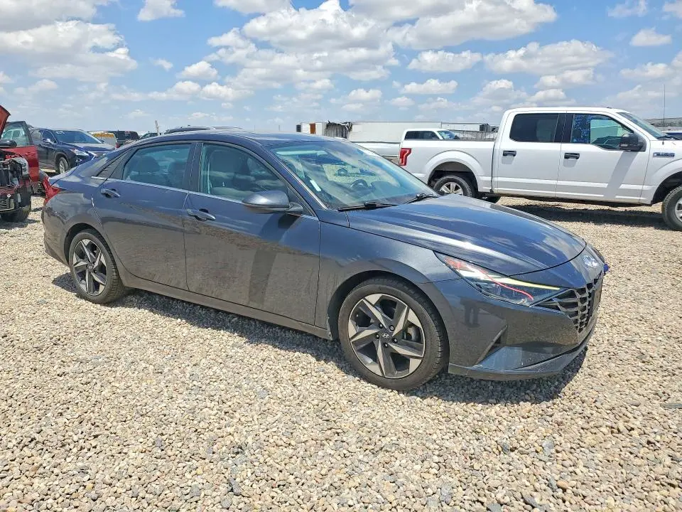 2022 HYUNDAI ELANTRA LIMITED  